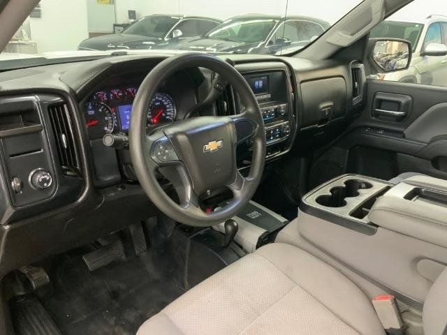 Used 2017 Chevrolet Silverado 1500 W/T AWD/4WD image 24