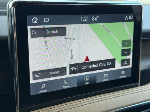 Used 2022 Lincoln Corsair Reserve w/ Elements Package image 18