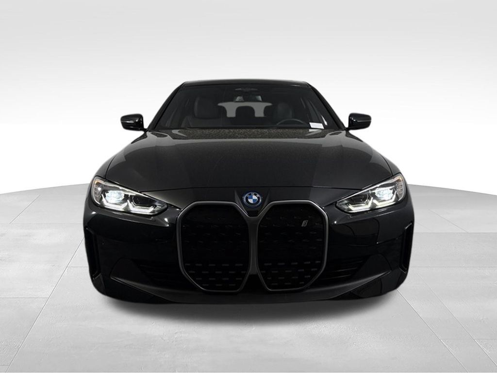 Used 2024 BMW i4 eDrive35 w/ Premium Package RWD image 3