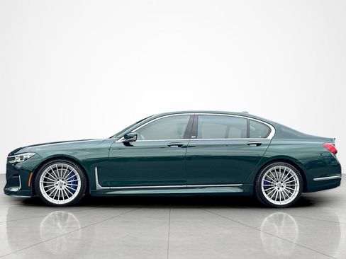 Used 2022 BMW ALPINA B7 xDrive w/ Luxury Rear Seating Package AWD/4WD image 2