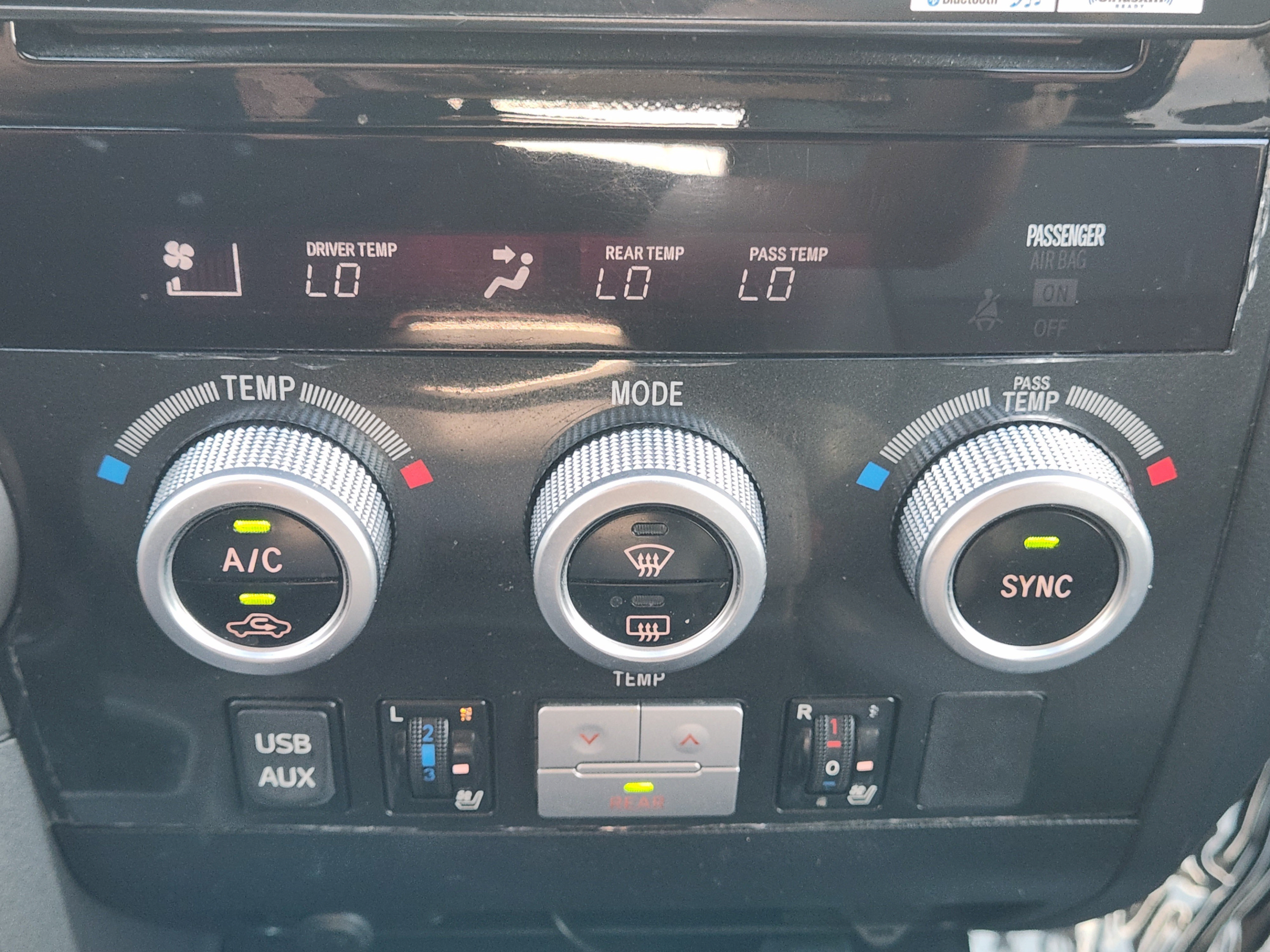 Used 2014 Toyota Sequoia Platinum RWD image 13