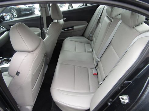 Used 2016 Acura TLX V6 SH-AWD w/ Technology Pkg image 19