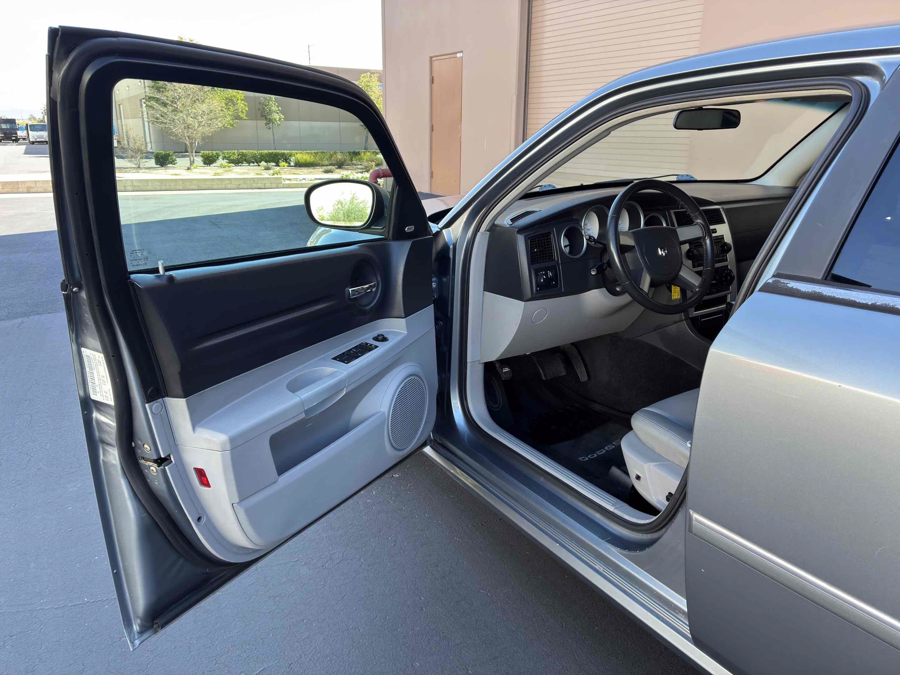 Used 2007 Dodge Magnum R/T AWD/4WD image 31
