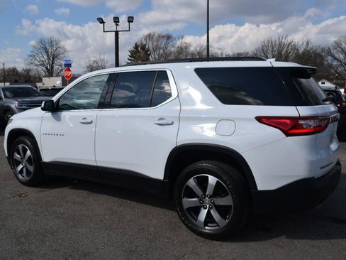 Used 2019 Chevrolet Traverse LT w/ LT Premium Package image 8