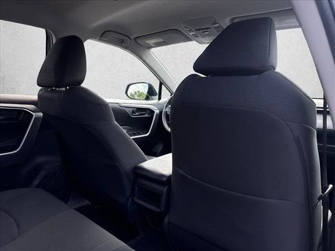 Used 2019 Toyota RAV4 LE w/ All Weather Liner Package AWD/4WD image 13