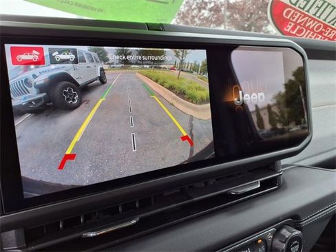 Used 2024 Jeep Wrangler Sahara w/ Technology Group image 22