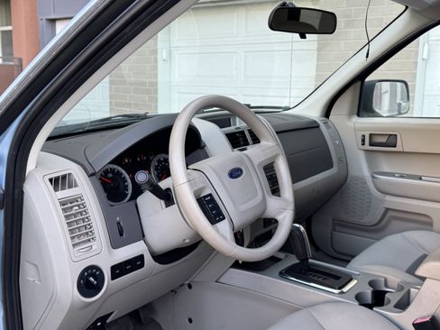 Used 2008 Ford Escape 4WD Hybrid image 16