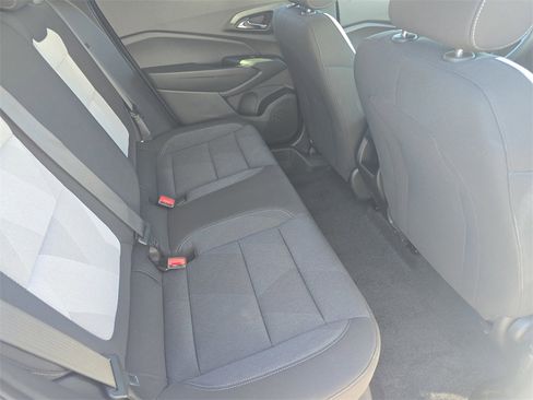 Used 2025 Chevrolet Trax LS image 11