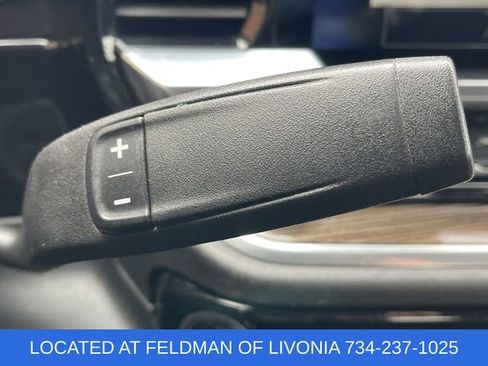 Used 2023 Chevrolet Silverado 1500 RST image 15