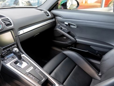 Used 2014 Porsche Cayman S image 16