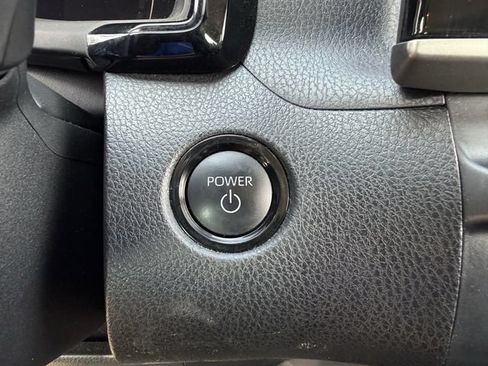 Used 2025 Toyota Camry LE FWD image 25