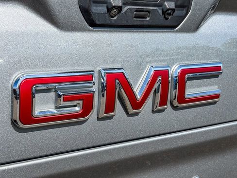 Used 2023 GMC Sierra 1500 Denali w/ Denali Reserve Package image 9