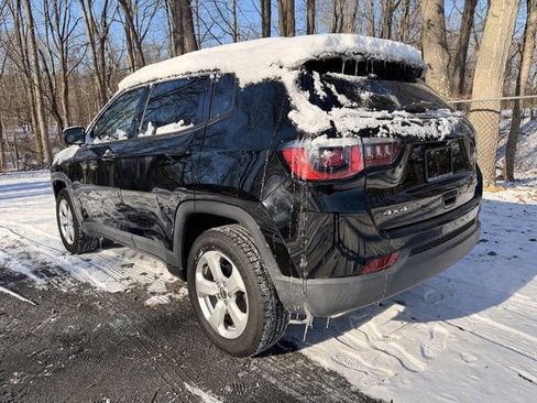 Used 2019 Jeep Compass Latitude w/ Popular Equipment Group image 5