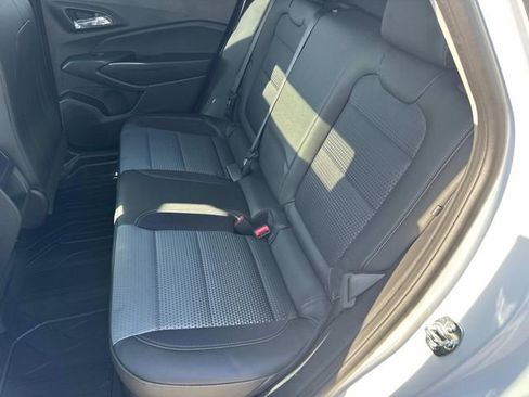 New 2026 Chevrolet Trax LT w/ Sunroof Package FWD image 15