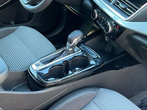 Used 2024 Chevrolet Trax LT image 14