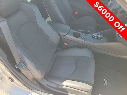 New 2024 Nissan Z Performance w/ Floor Mat Package image 35