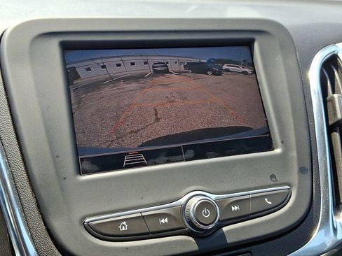 Certified 2023 Chevrolet Equinox LS w/ LS Convenience Package FWD image 19