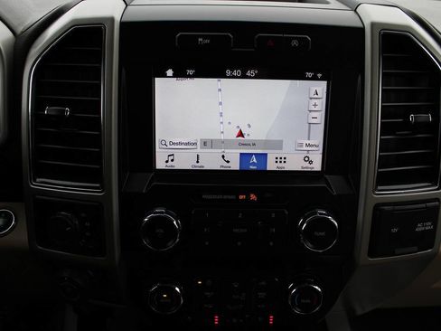 Used 2019 Ford F150 Lariat image 16