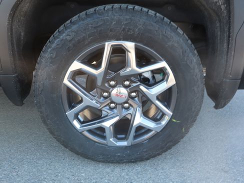 New 2026 GMC Sierra 1500 SLT w/ SLT Premium Plus Package image 22