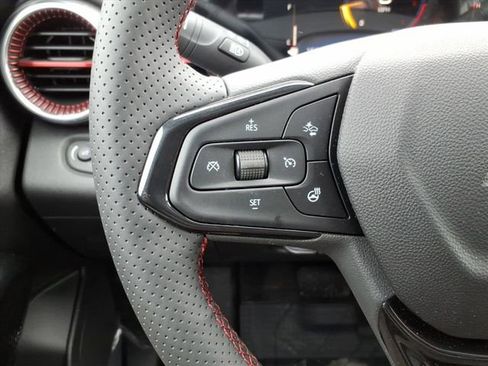 New 2026 Chevrolet Trax RS w/ Sunroof Package image 16