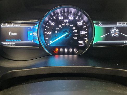 Used 2017 Ford Explorer Limited AWD/4WD image 23