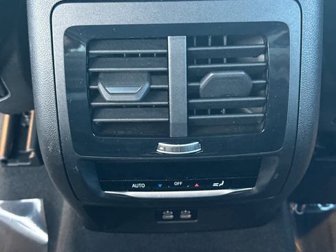 Certified 2024 BMW X3 sDrive30i w/ Convenience Package image 16