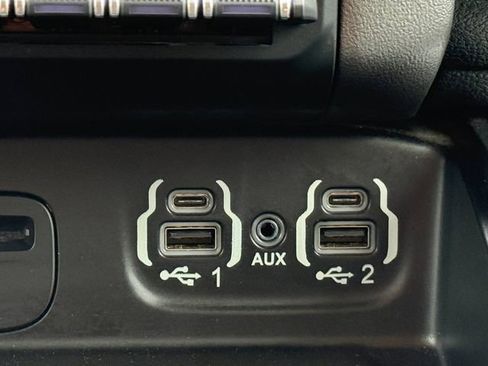 Used 2019 RAM 1500 Big Horn image 6