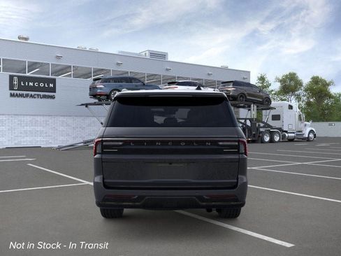 New 2026 Lincoln Navigator L Reserve image 5