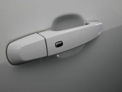 Used 2024 Chevrolet Blazer LT image 37