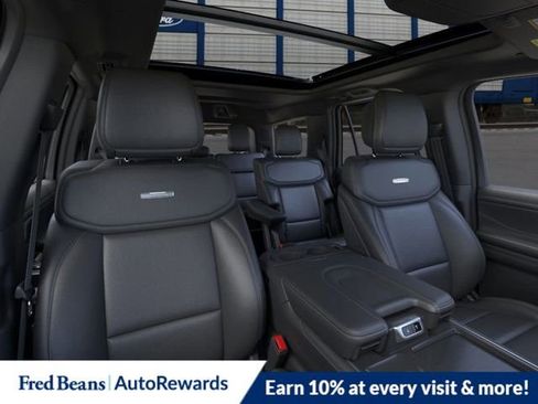 New 2026 Ford Expedition Platinum image 10