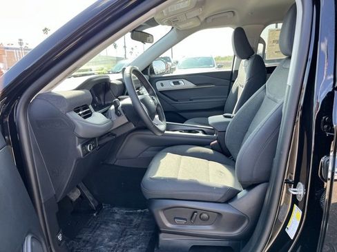 New 2026 Ford Explorer Active image 15