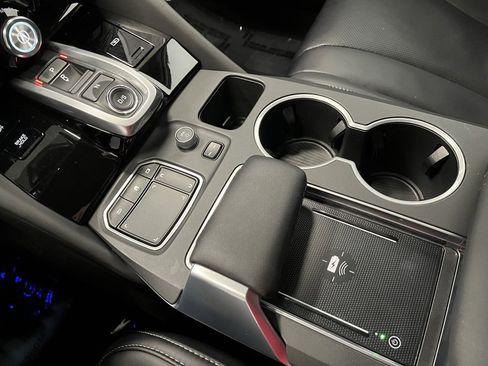 Used 2024 Acura MDX SH-AWD w/ Technology Package image 7