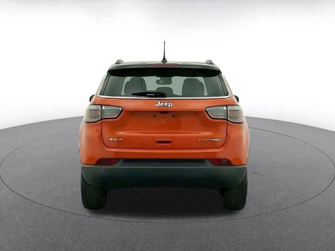 Used 2025 Jeep Compass Limited AWD/4WD image 8