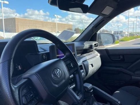 Used 2025 Toyota Tacoma SR5 image 13