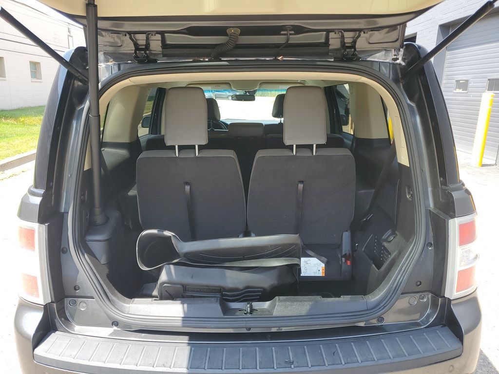 Used 2019 Ford Flex Limited w/ Limited Appearance Package AWD/4WD image 24