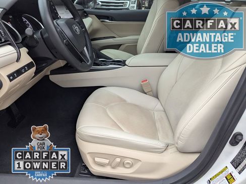 Used 2024 Toyota Camry XLE FWD image 13