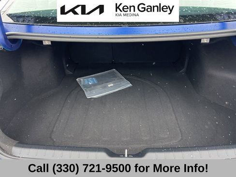 Used 2025 Kia K4 EX image 53