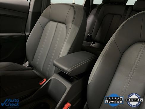 Used 2024 Audi Q4 e-tron Premium Plus image 62