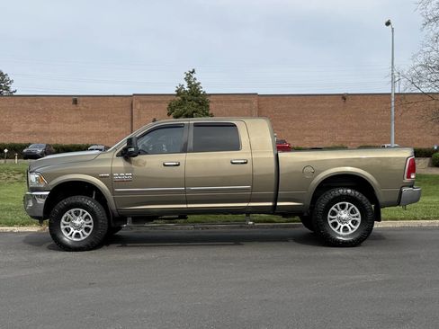 Used 2015 RAM 2500 Laramie w/ Protection Group image 7