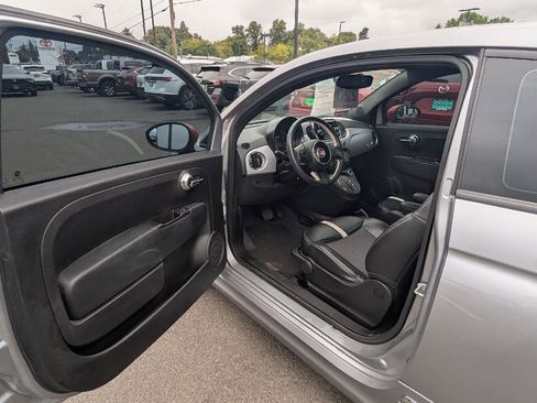 Used 2018 FIAT 500 e w/ Esport Package FWD image 10