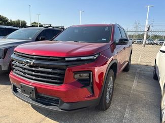 Used 2026 Chevrolet Traverse LT FWD video 1