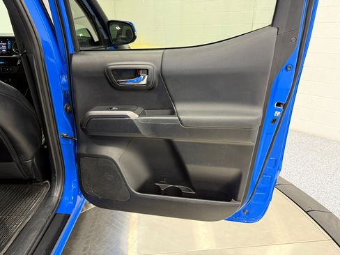 Used 2019 Toyota Tacoma TRD Pro image 33