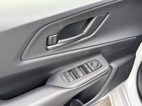 New 2026 Toyota Prius Plug-In Hybrid image 30