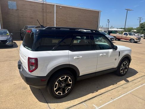 Used 2024 Ford Bronco Sport Outer Banks w/ Tech Package AWD/4WD image 4