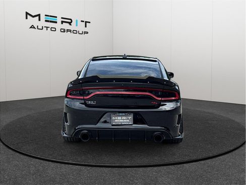 Used 2023 Dodge Charger R/T w/ Navigation & Travel Group RWD image 8