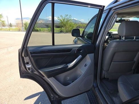 Used 2008 Toyota 4Runner Limited w/ Limited Extra Value Pkg 1 AWD/4WD image 14