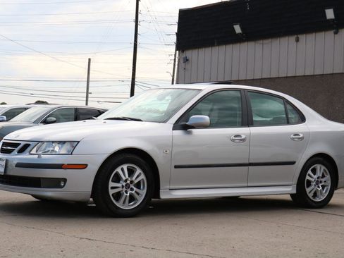Used 2006 Saab 9-3 2.0T FWD image 16
