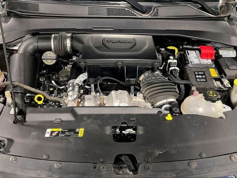 Used 2023 Jeep Compass Sport image 12