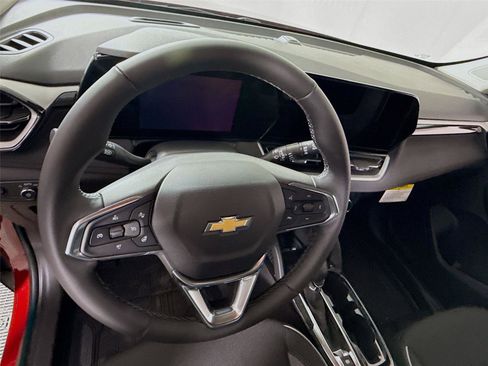New 2026 Chevrolet TrailBlazer LT AWD/4WD image 5