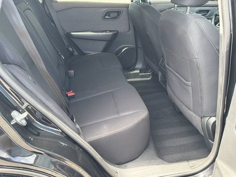 Used 2023 Nissan Rogue S FWD image 15